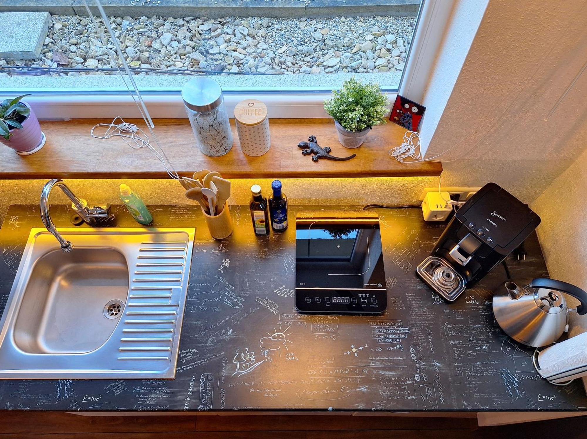 Apartment Ideal Fuer Kurze Aufenthalte - Gemuetliches 1-zimmer-apartment